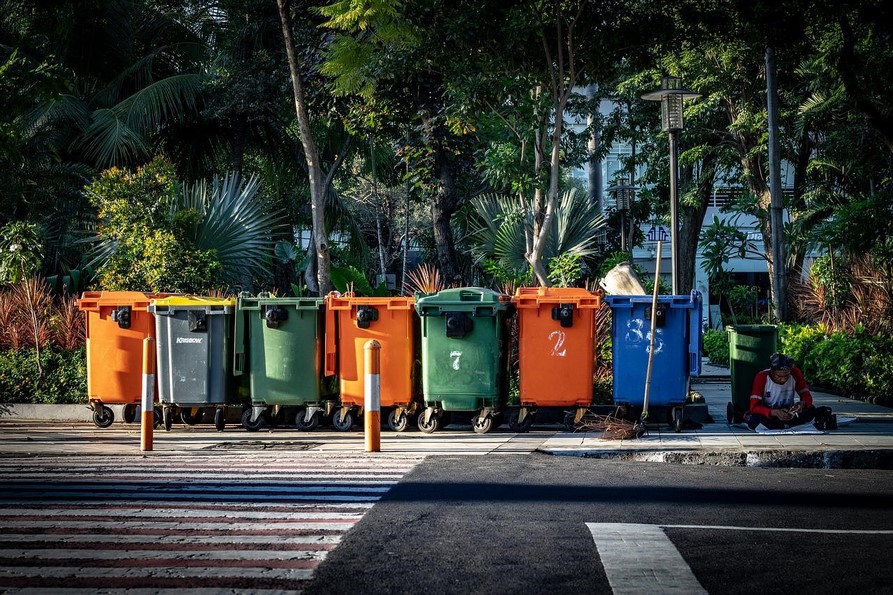 recykling opakowań, surowce wtórne, przetwórstwo surowców wtórnych, zero waste